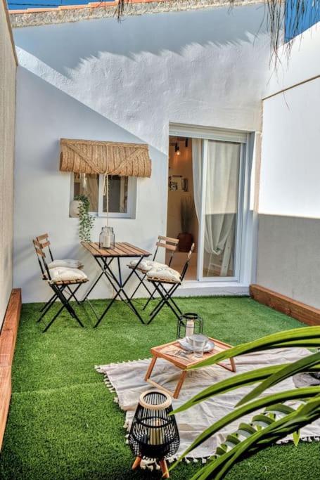 Suite Con Jacuzzi En La Montana. Llombai Exterior foto